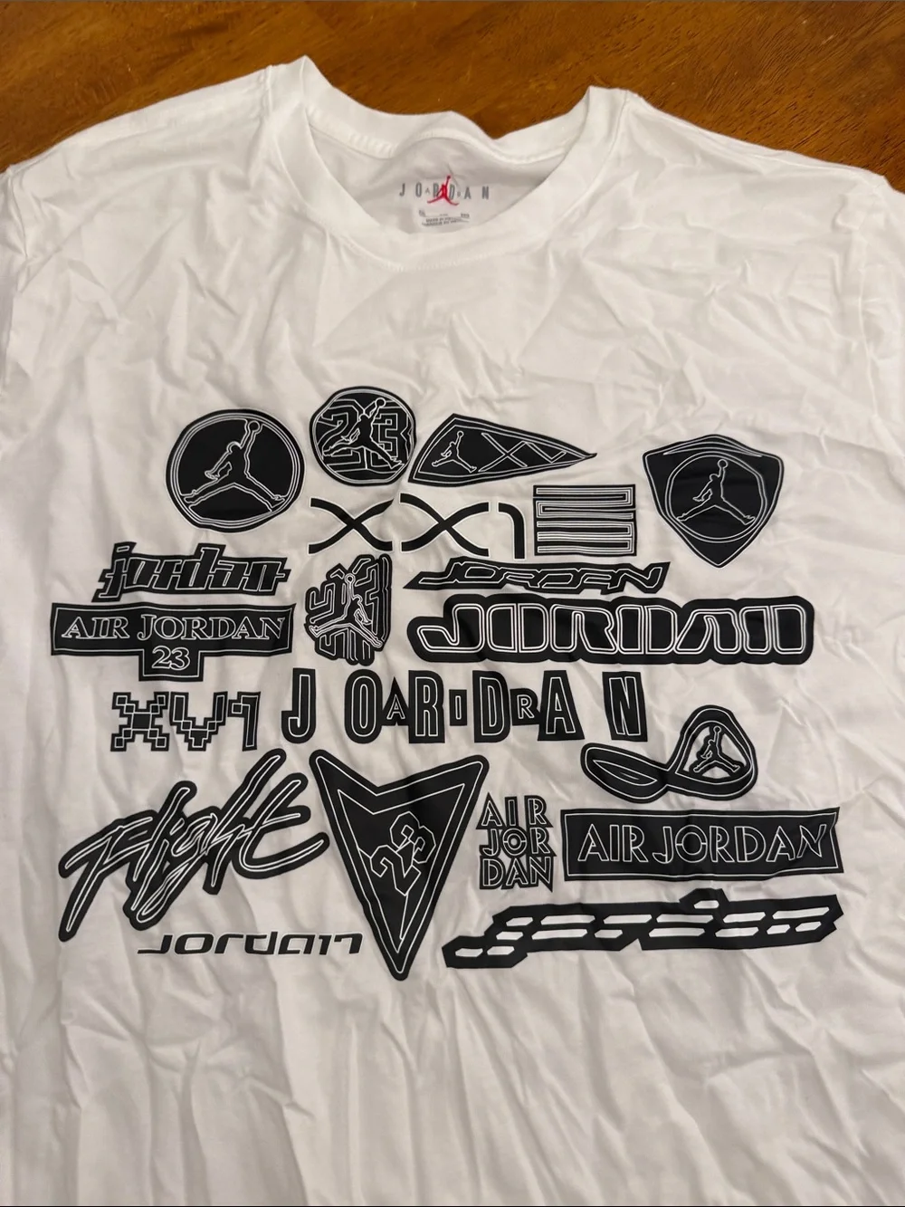 Jordan White Short Sleeve Logo Graphic Tee in Black Prints xxl